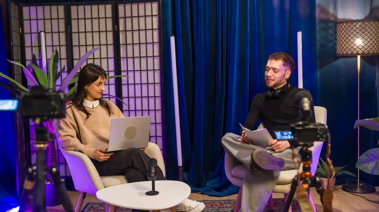 Collaborative Media Ecosystems for Authority