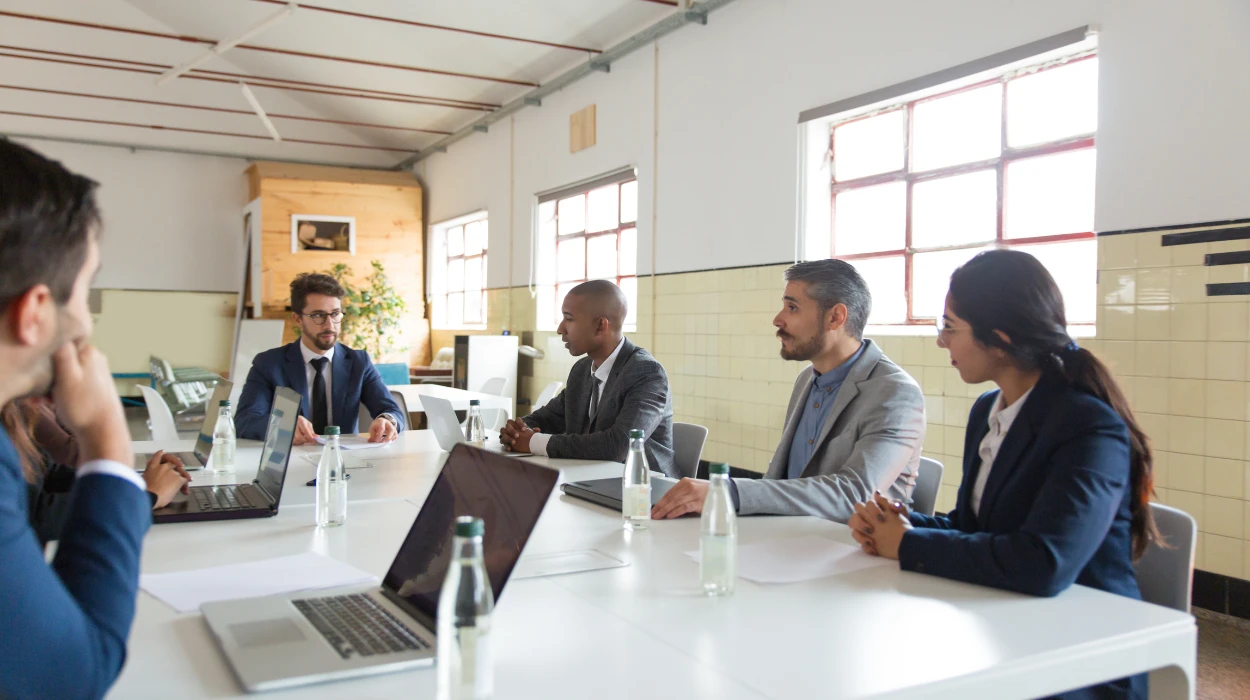 How Time Intelligence Media Group Promotes Expert Voices