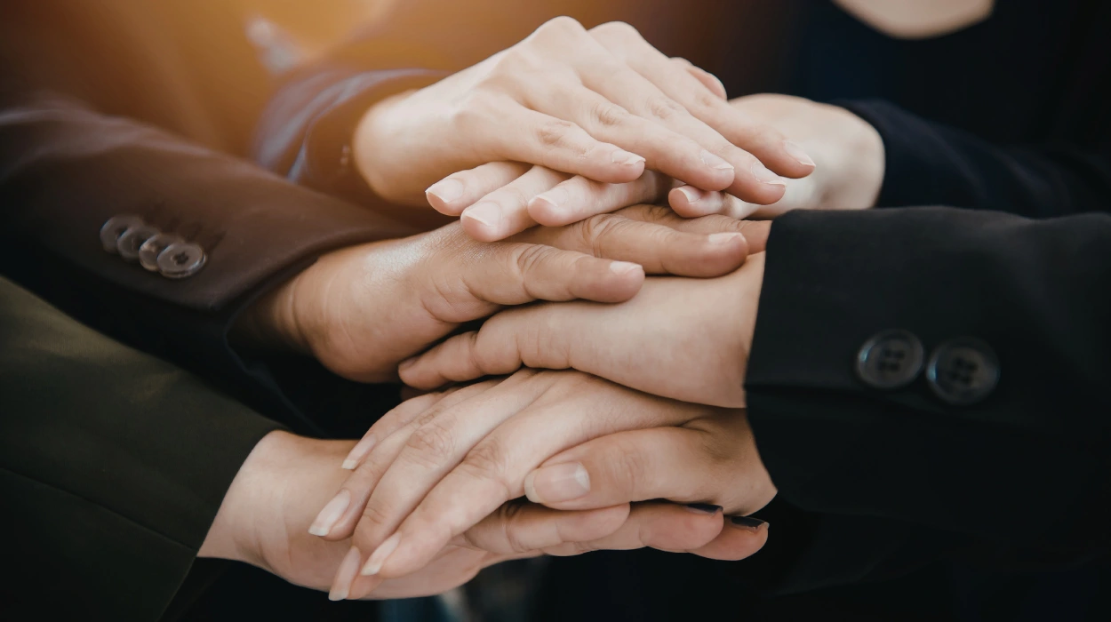 Media Collaborations for Institutional Visibility