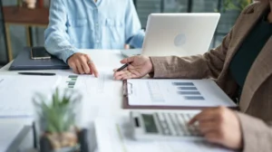 How Can Research and Reports Services Establish You as a Thought Leader?