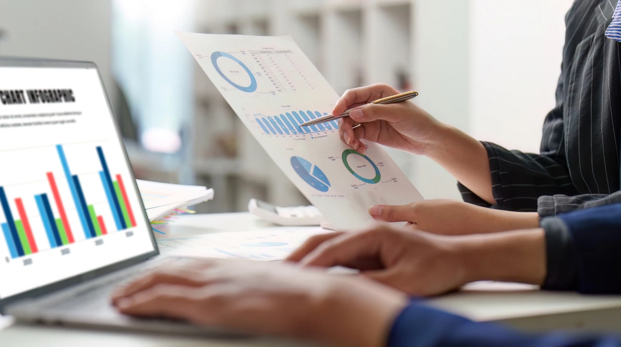 Selecting a Media Agency for Strategic Industry Report Distribution