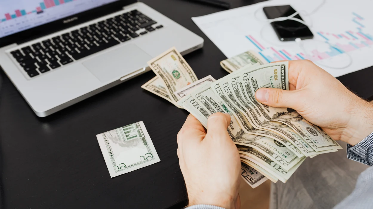 How Banks Increase Loan Applications Using Banner Advertising