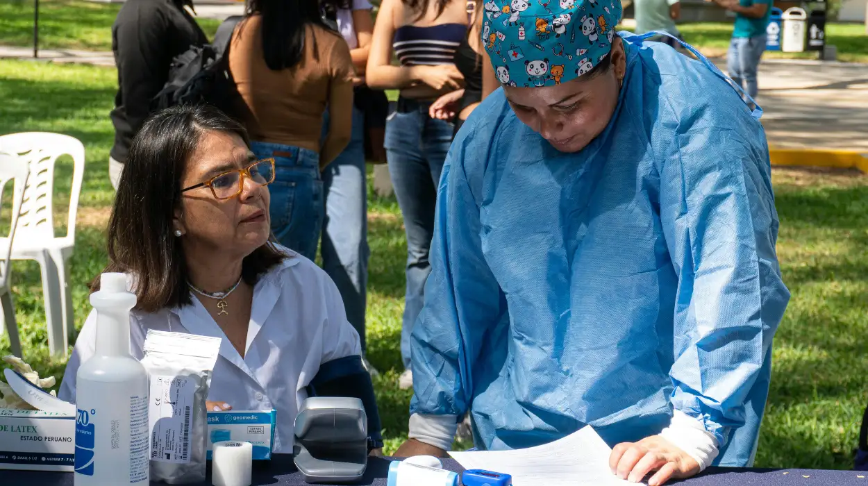 How Clinics Educate Patients Using Service Awareness Banner Campaigns