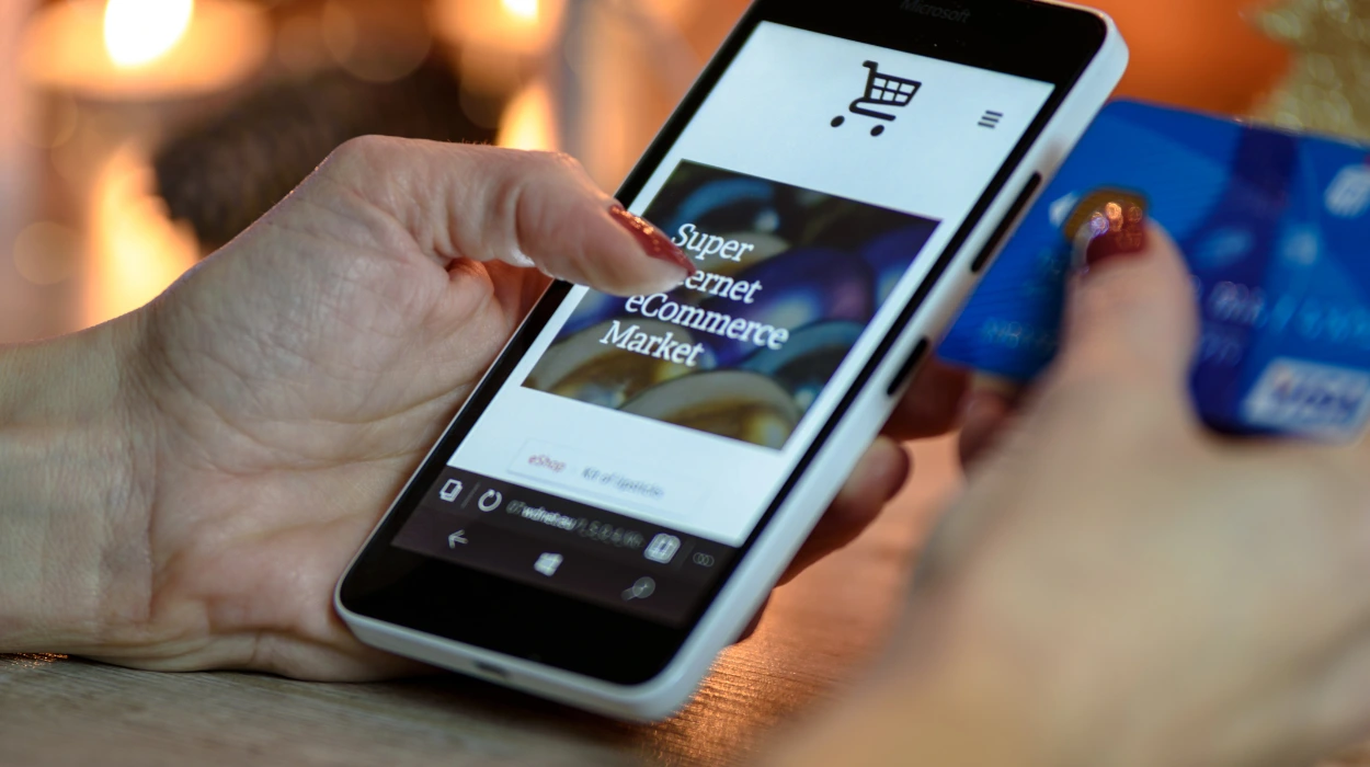 How E-commerce Platforms Scale Revenue Using High-Performance Banner Ads