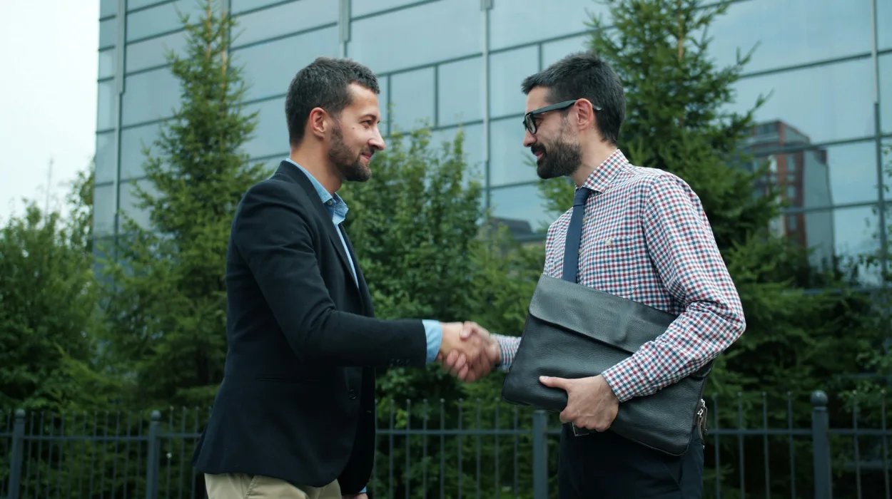 How Education Providers Build Trust Using Success Story Banner Ads