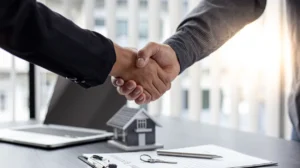 How Realtors Educate Buyers Using Property Comparison Banner Ads