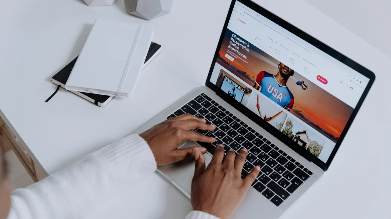 How SaaS Businesses Retarget Website Visitors Using Banner Ads