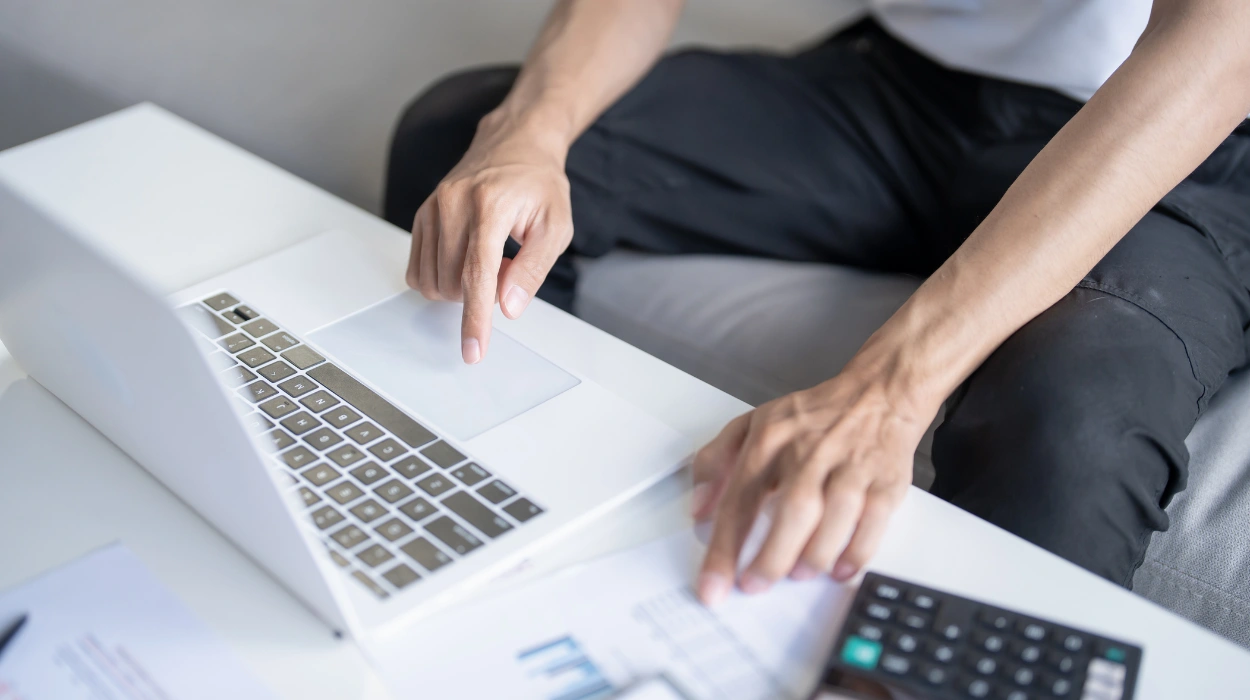 How SaaS Businesses Strengthen Consideration Using Retargeting Banner Ads