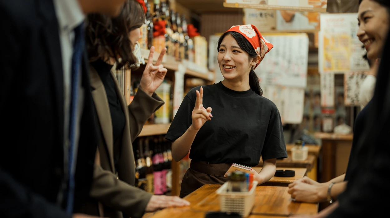 How Restaurants Attract Customers Using Local Banner Advertising