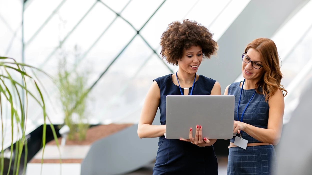 How to Use Sponsored Content to Nurture UK Leads Who Are Not Ready to Buy Yet