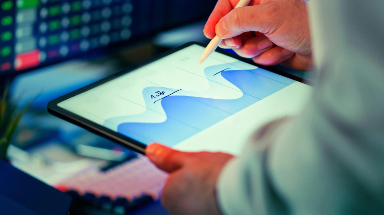 Research-Backed Content vs Blog Posts: UK Lead Quality Data Compared