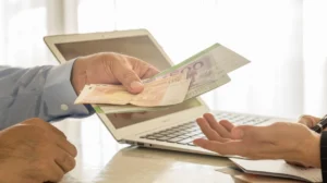 Resort Experience Ads That Convert Visual Interest Into Paid Stays