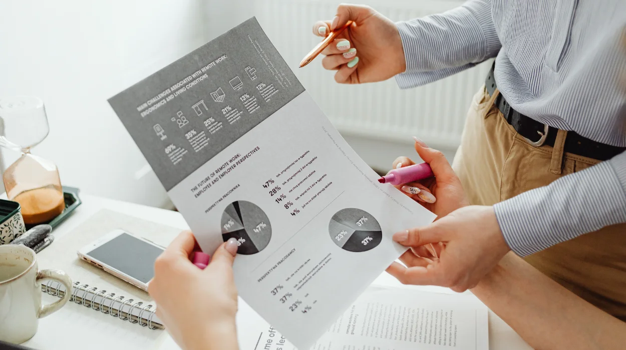 Long-Form Report vs White Paper vs Infographic: Which UK Format Converts Best?
