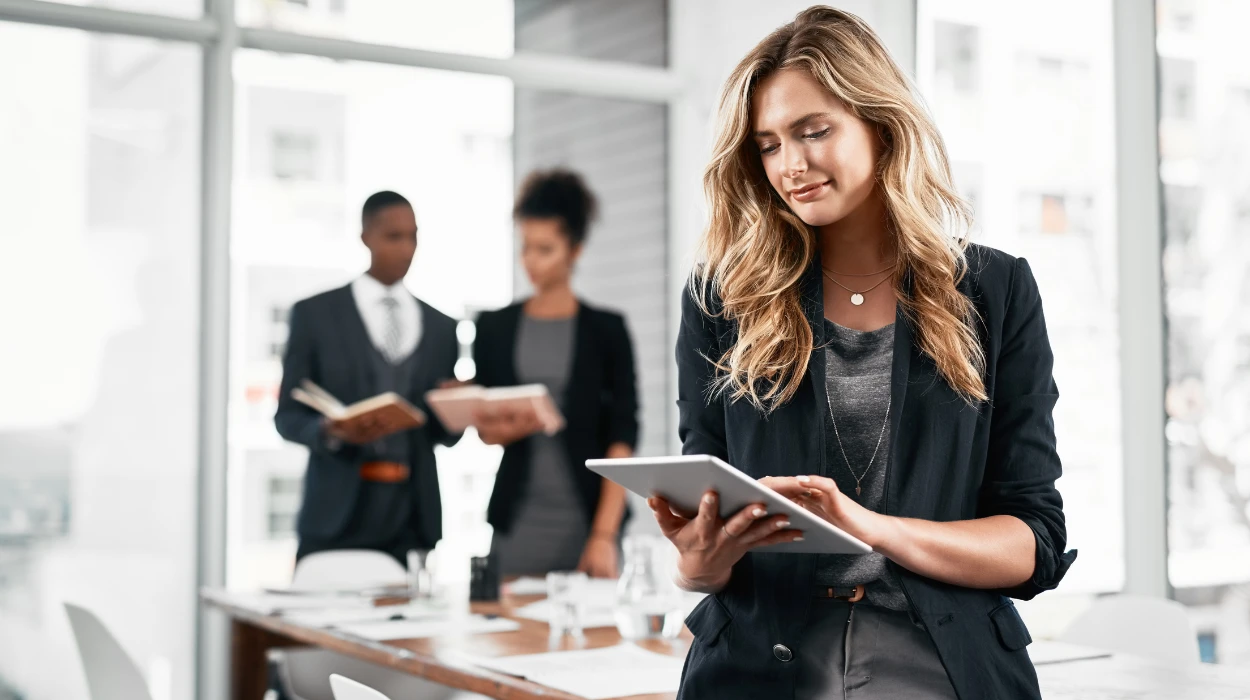Best Press Release Distribution Networks for Launching Niche Tour Companies on a Budget
