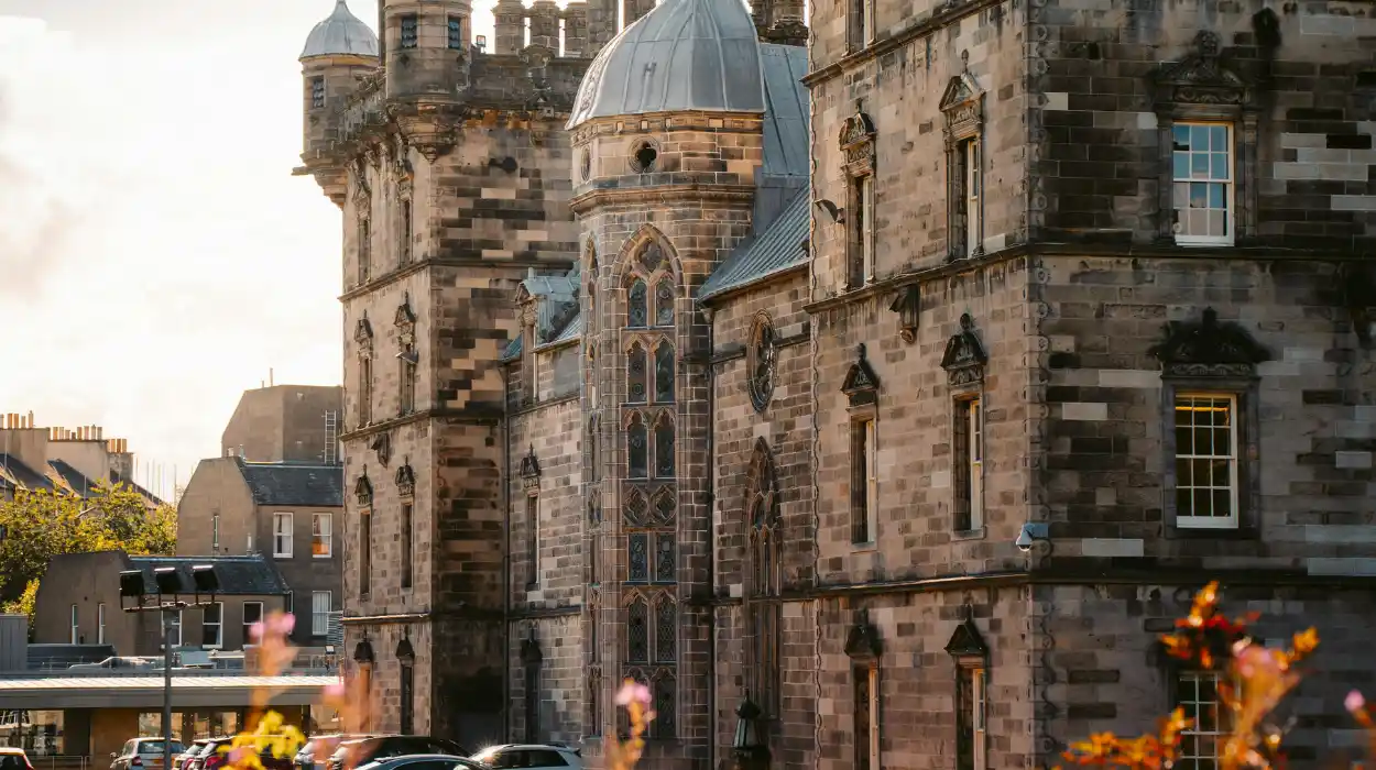 How Edinburgh Sponsored Content Reaches Scottish Readers