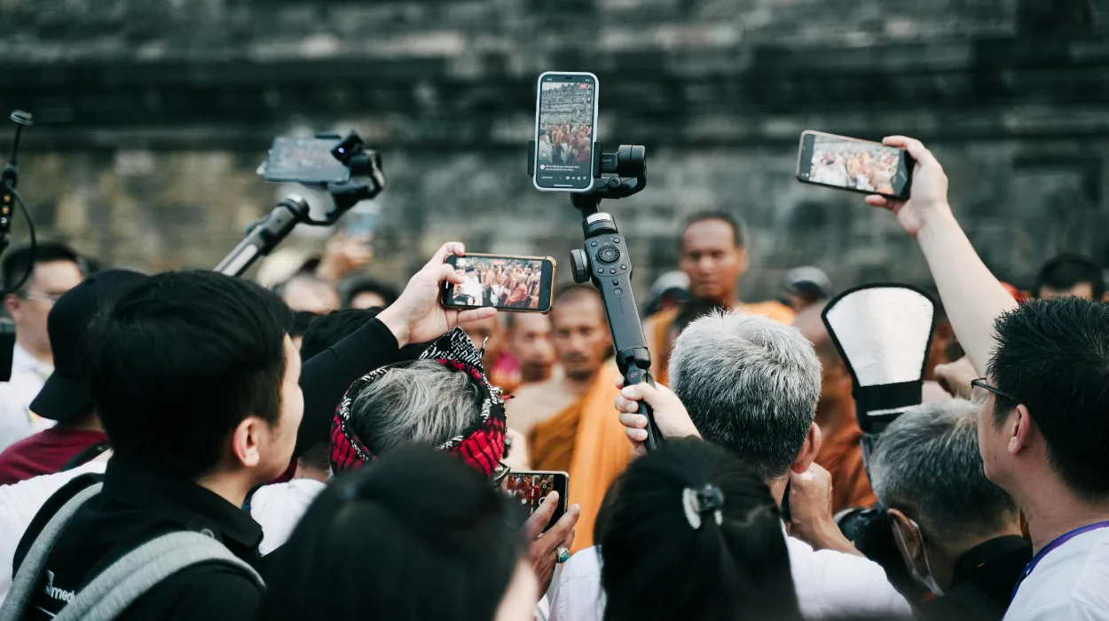 How Entertainment and Culture Journalists Filter Through Hundreds of Event Pitches Daily